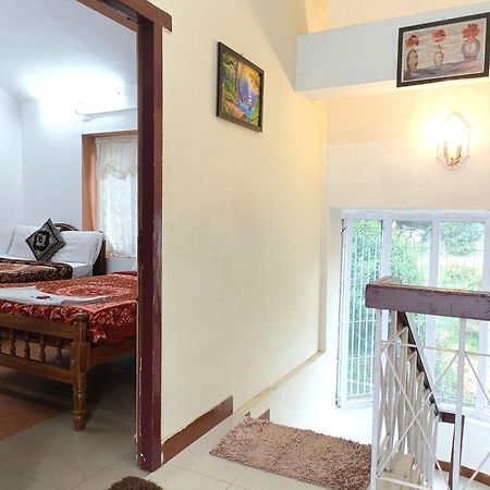 Queens Cottage - Individual Cottage Утакаманд Экстерьер фото