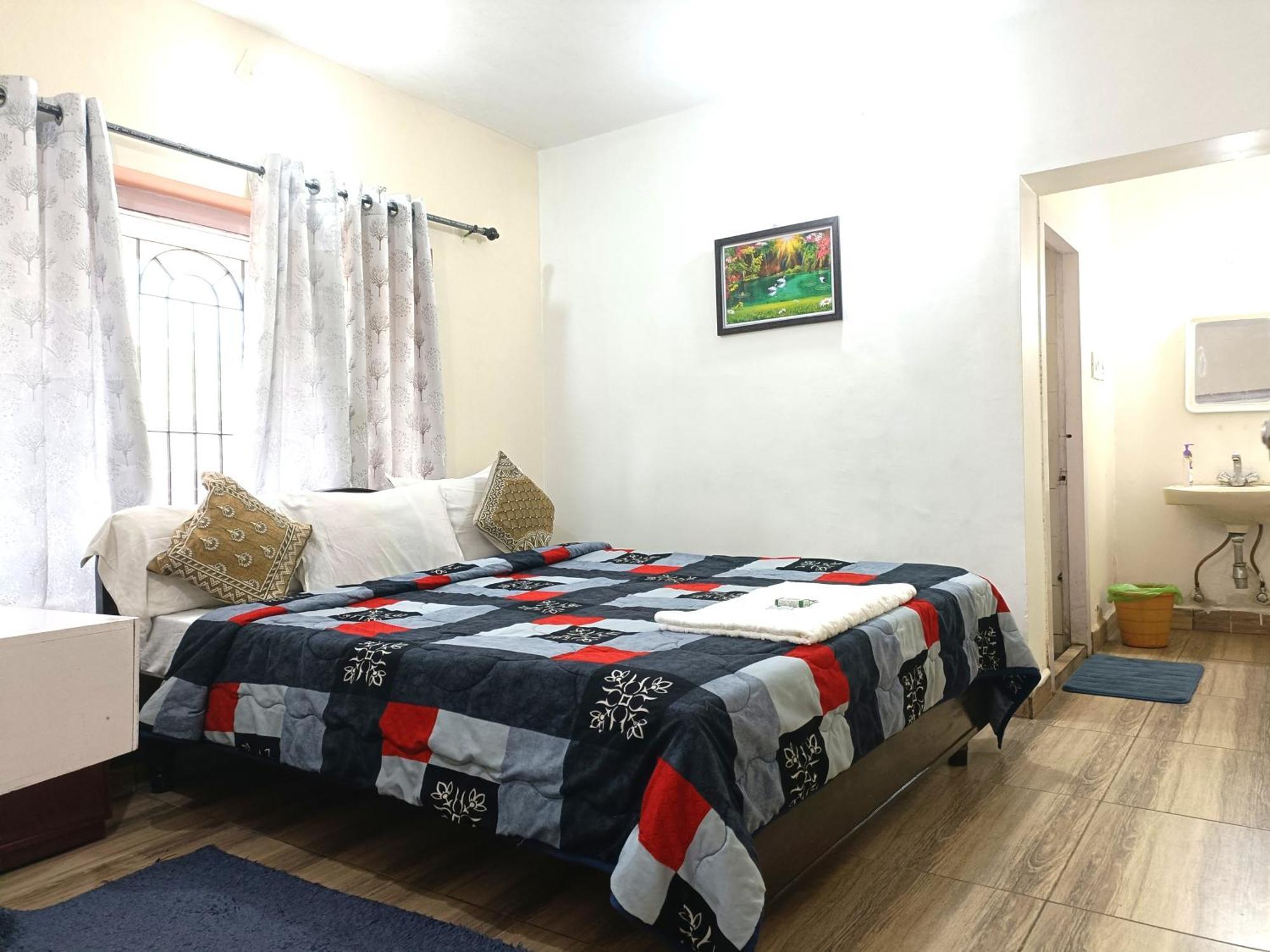 Queens Cottage - Individual Cottage Утакаманд Экстерьер фото